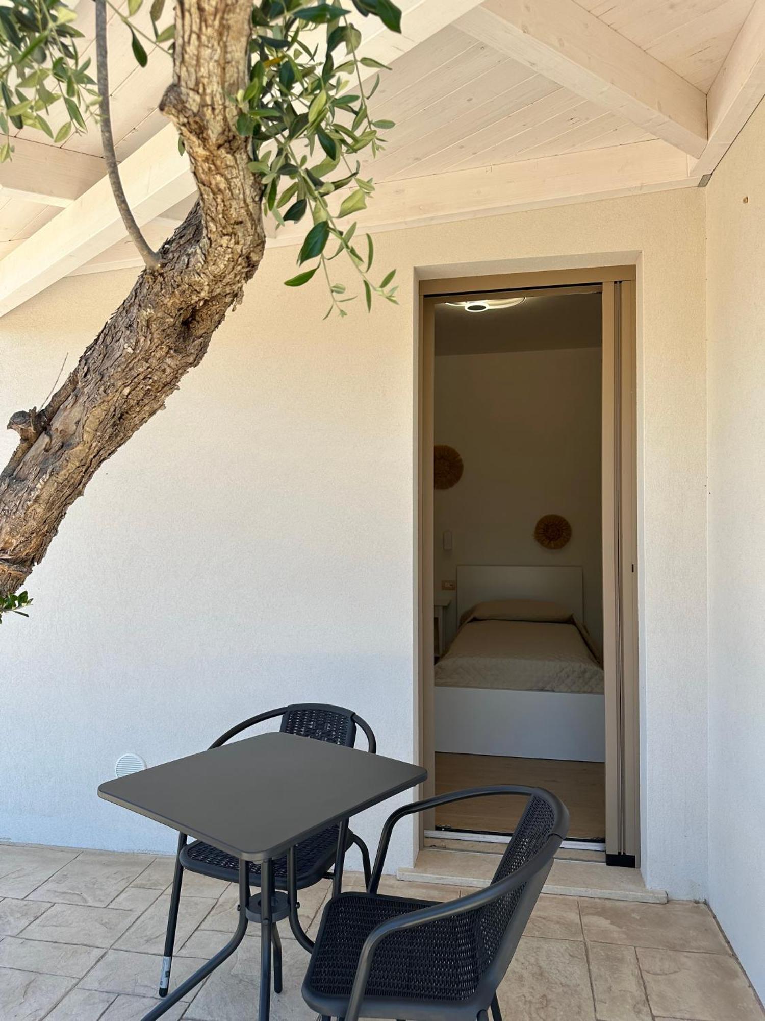 Li Mori Rooms Lizzanello Exterior photo